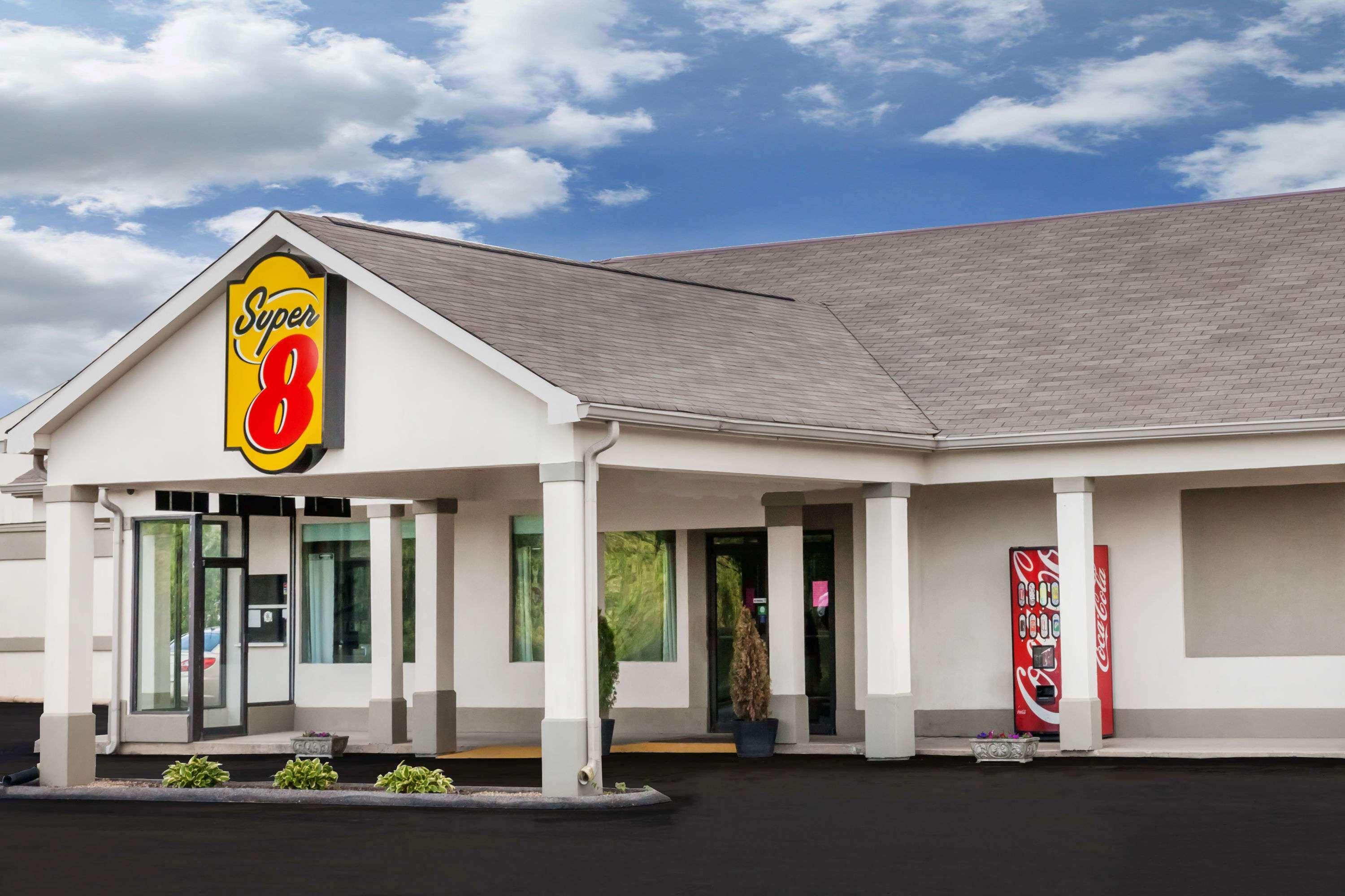 Super 8 By Wyndham Monteagle Tn Motel Exterior foto